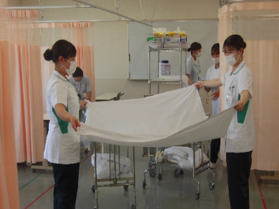 次の学生へバットンタッチ